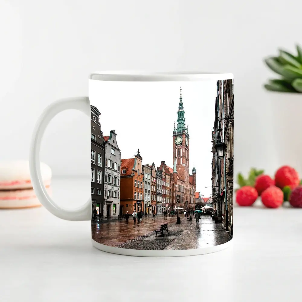 Gdansk Old Town Rainy Street Poland – Mugs
