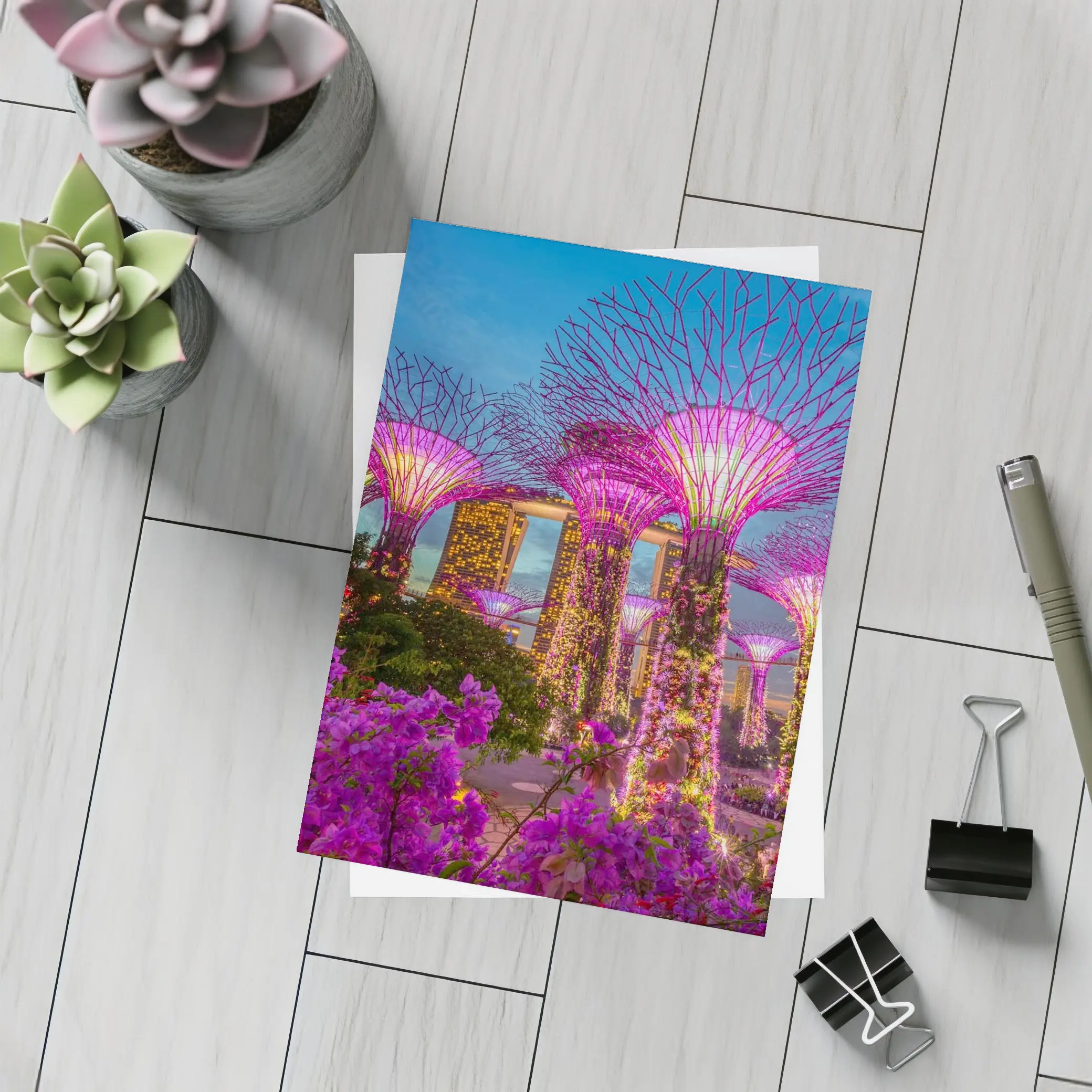 Gardens by the Bay Singapore Night Lights – Postcards