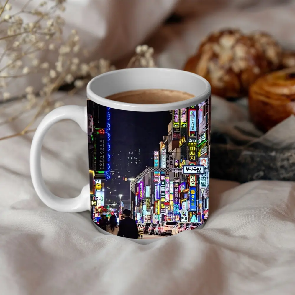 Seoul Korea Neon Street Night Scene – Mugs