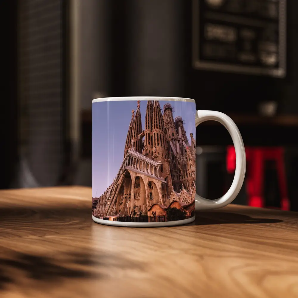 Sagrada Familia Barcelona Dusk Purple Sky – Mugs