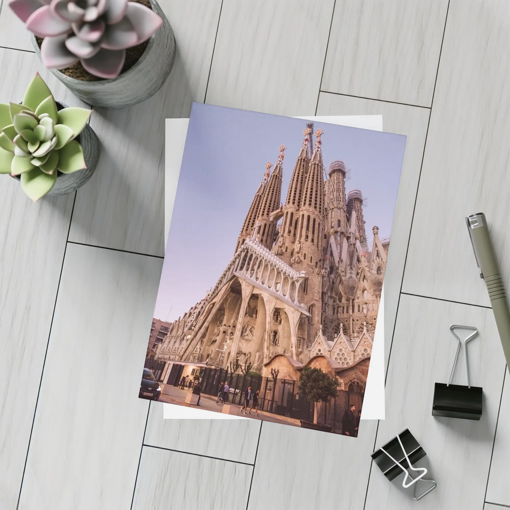 Sagrada Familia Barcelona Dusk Purple Sky – Postcards