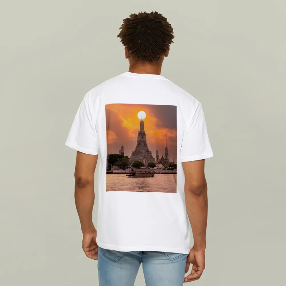 Wat Arun Temple Bangkok Sunset River View – T-Shirts