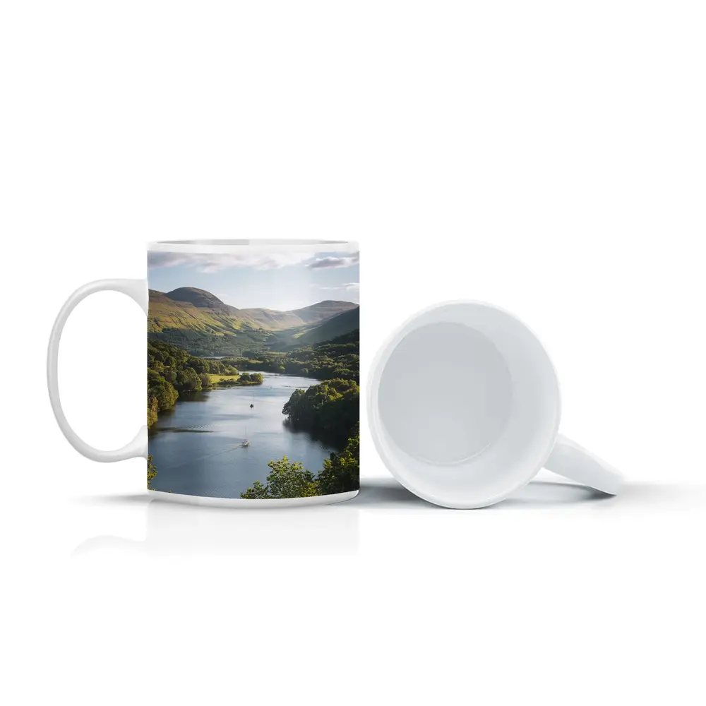 Scottish Loch Valley Green Hills Landscape – Mugs