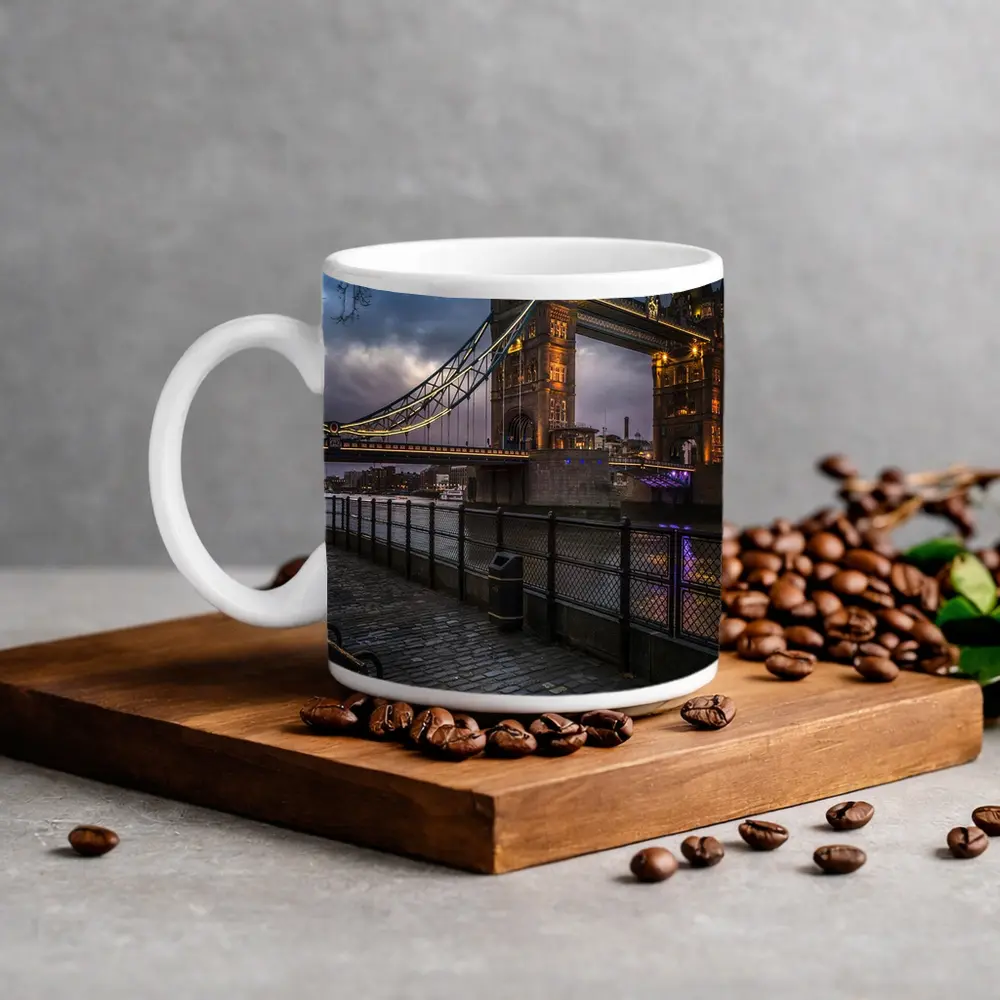 Tower Bridge London Night Illuminated Walkway – Mugs