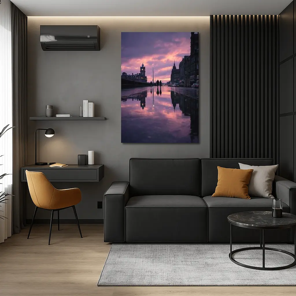 Edinburgh Princes Street Rainy Purple Sunset – Wall Art