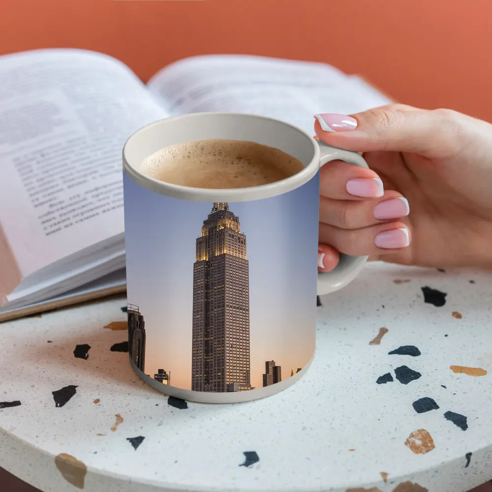 Empire State Building New York City Dusk – Mugs
