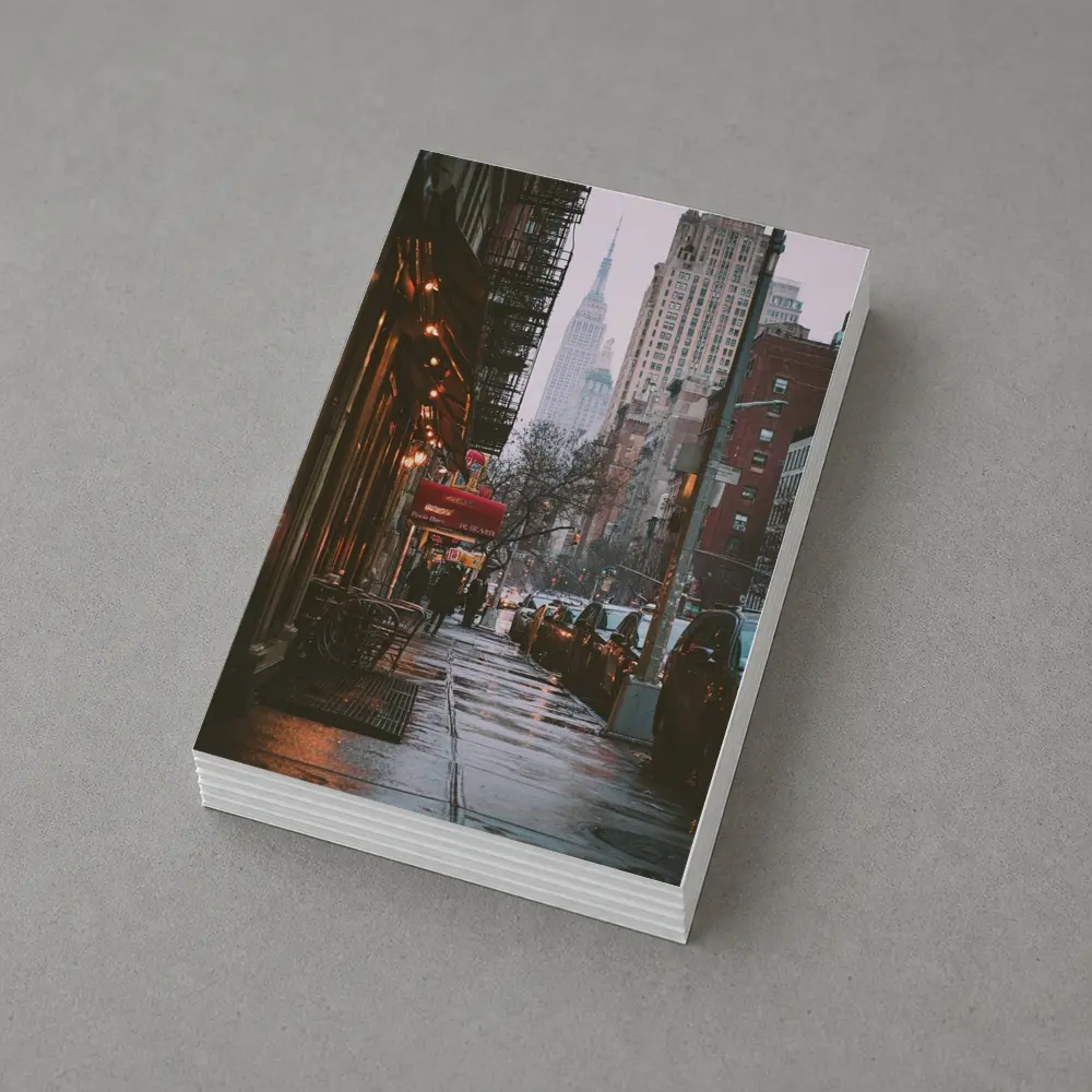 New York City Rainy Street Empire State – Postcards