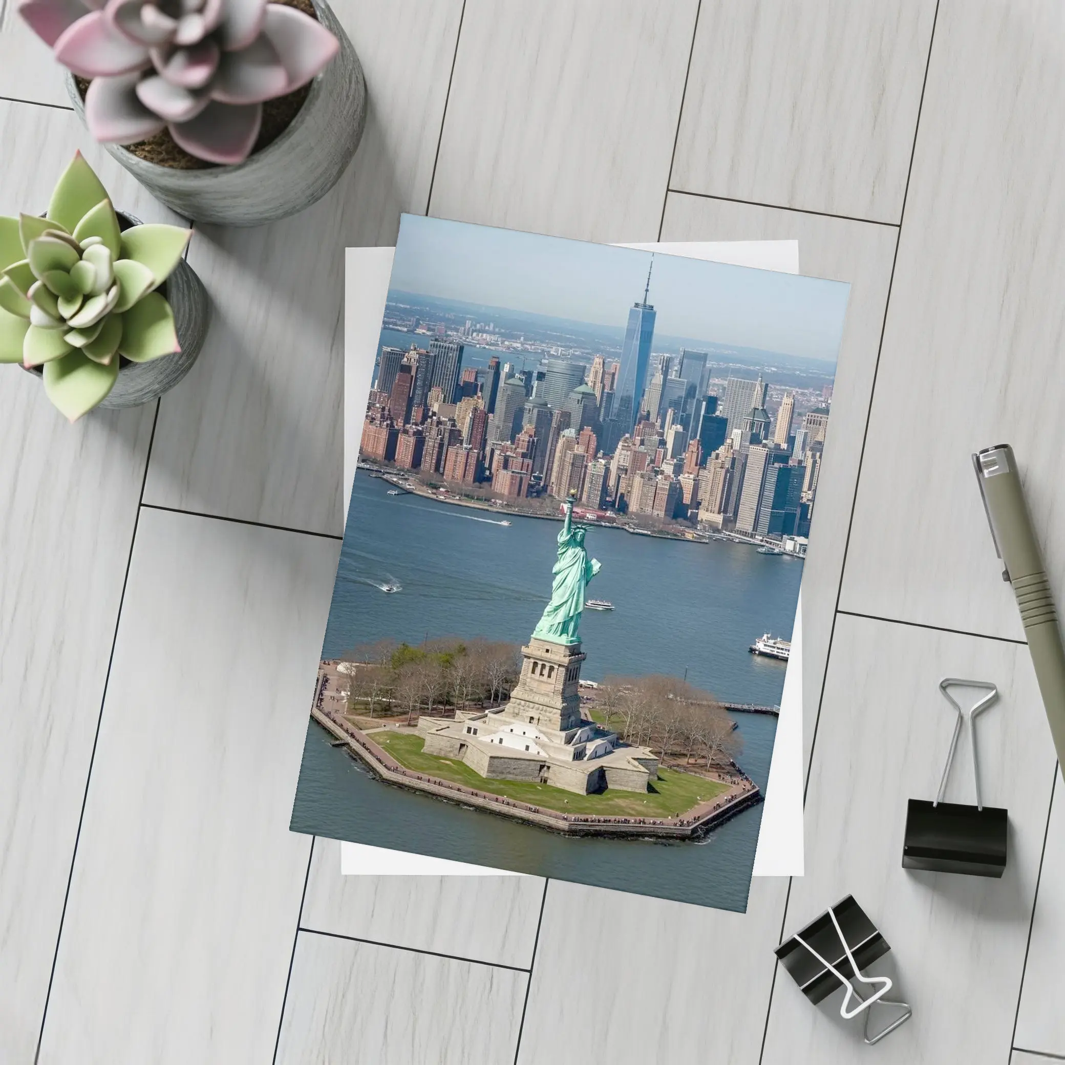 Statue of Liberty New York City Skyline – Postcards