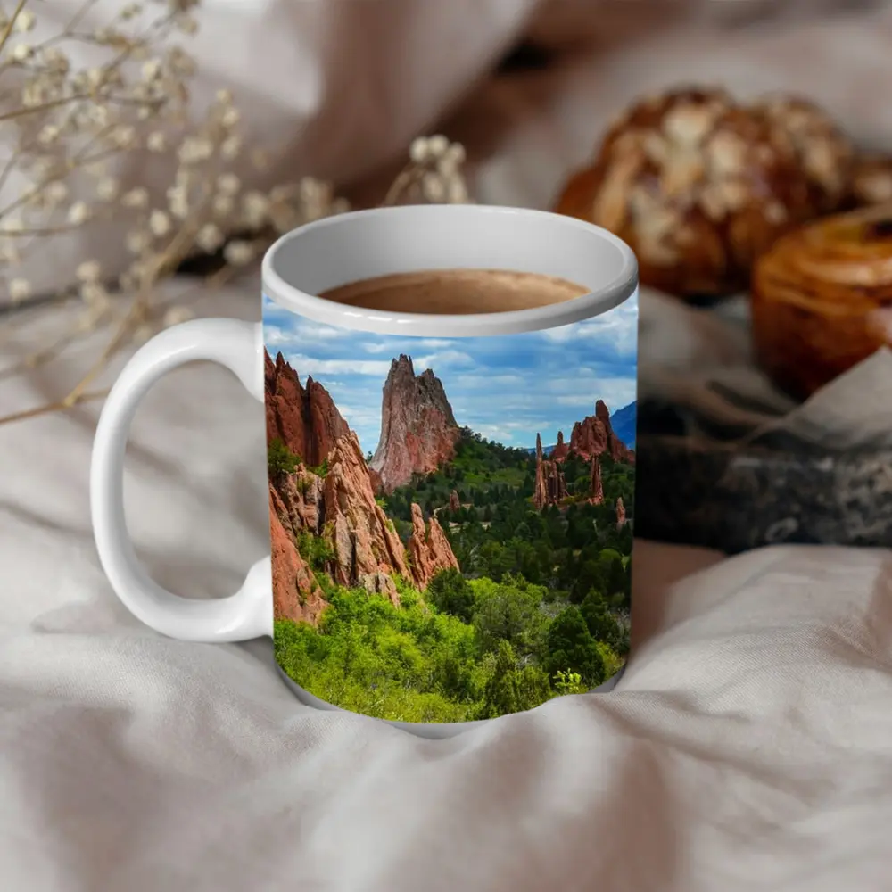 Garden of the Gods Red Rock Formations – Mugs