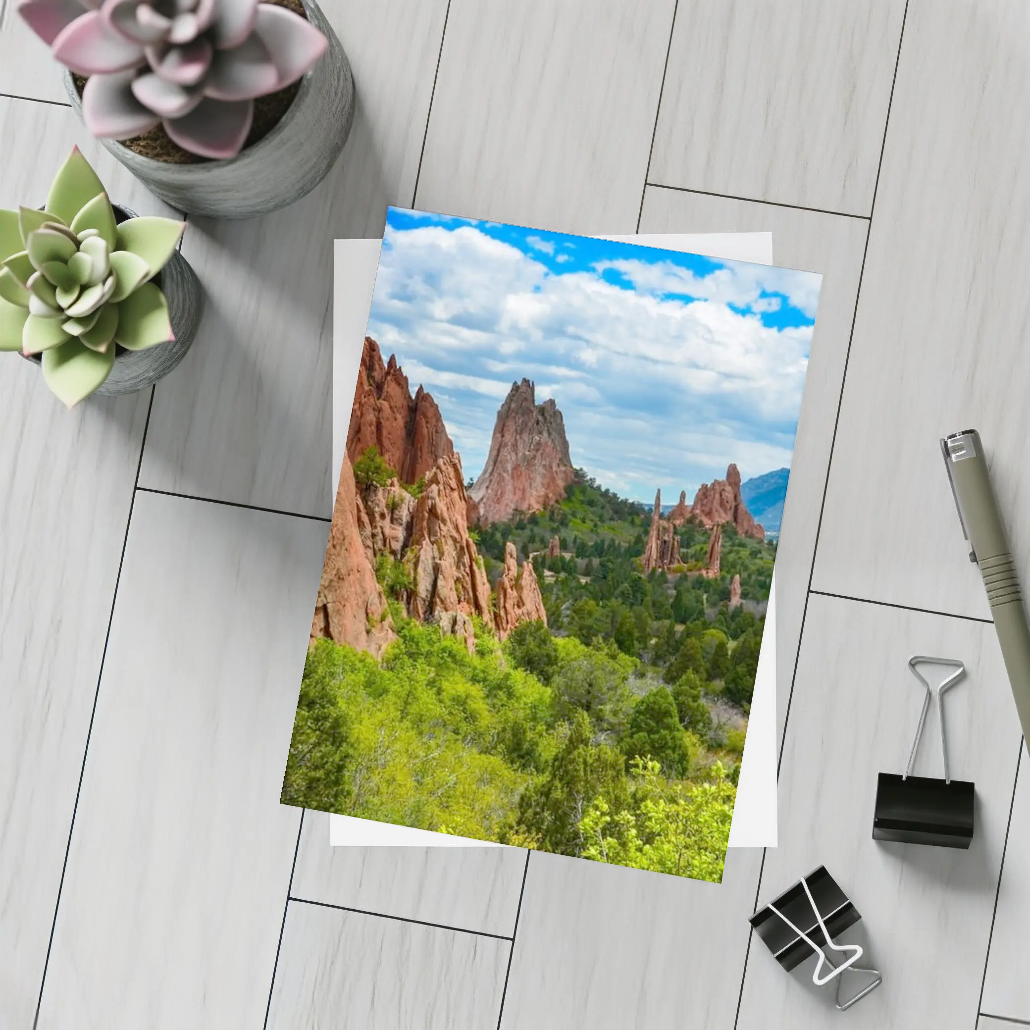 Garden of the Gods Red Rock Formations – Postcards