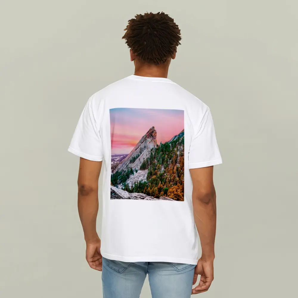 Flatirons Boulder Colorado Pink Sunset Hiker – T-Shirts