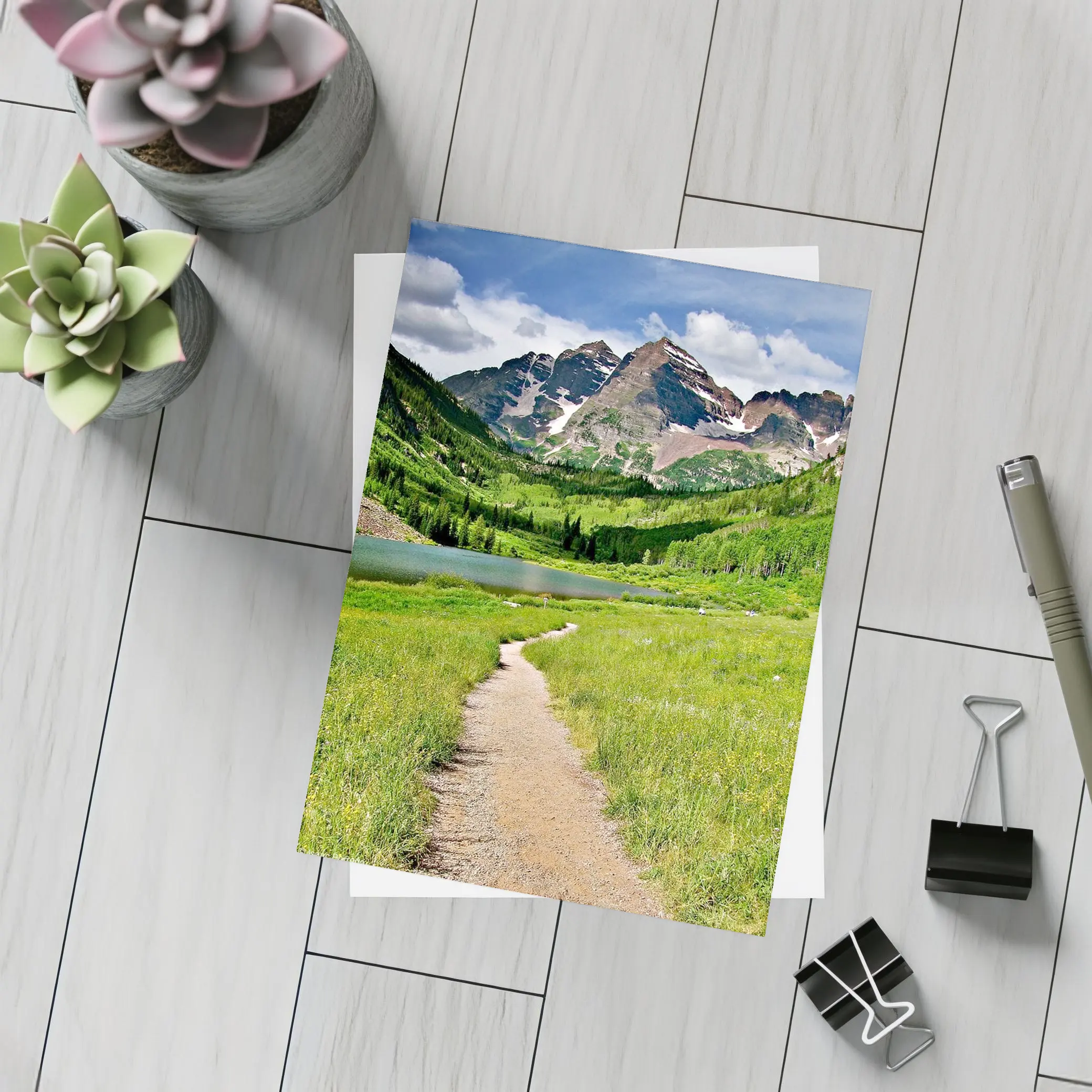 Maroon Bells Trail Colorado Mountain Lake – Postcards