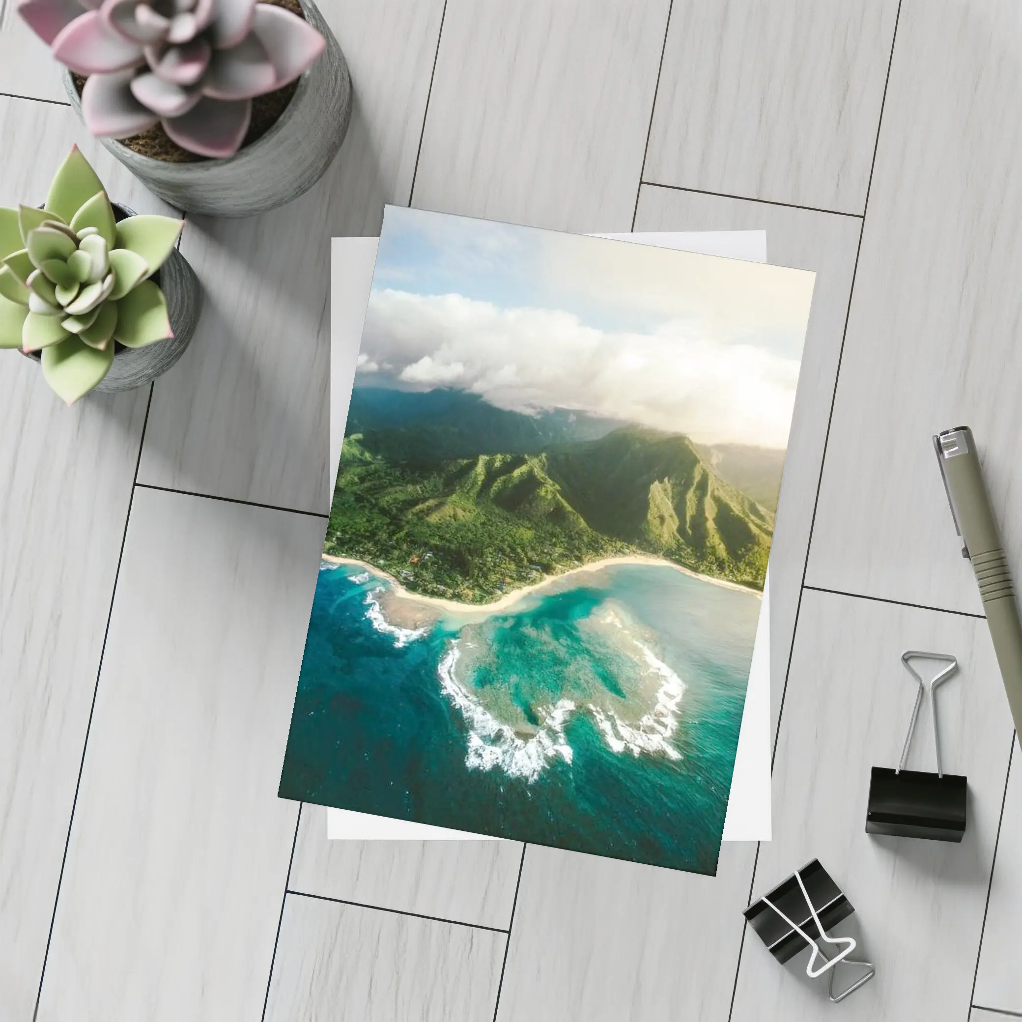 Aerial Hawaii Tropical Beach Green Mountains – Postcards