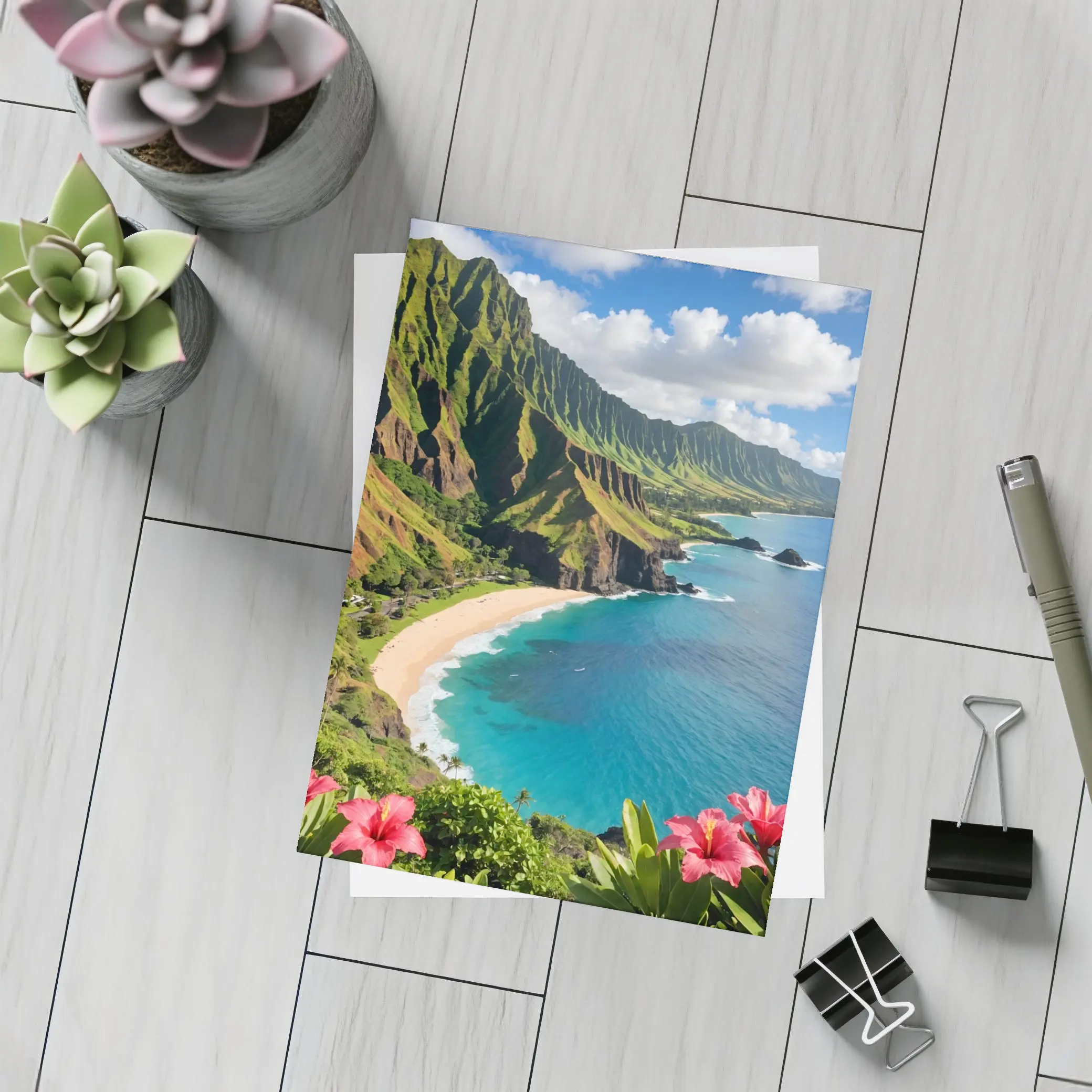 Hawaii Coastal Cliffs Beach Hibiscus Flowers – Postcards