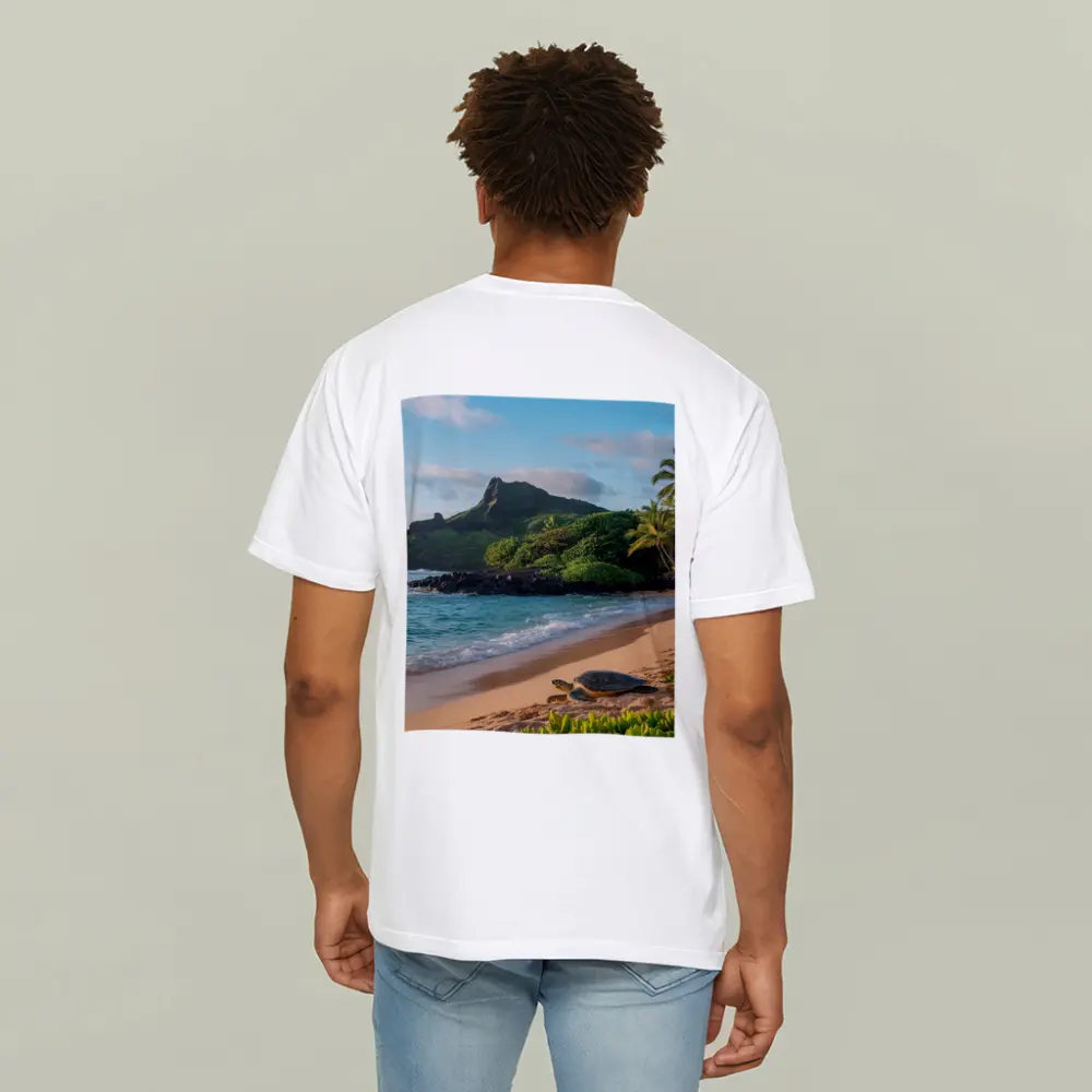 Sea Turtle On Tropical Hawaiian Beach Shore – T-Shirts