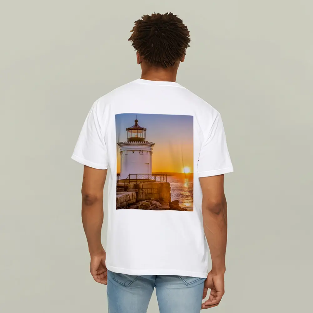 Portland Breakwater Lighthouse Sunset Ocean View – T-Shirts