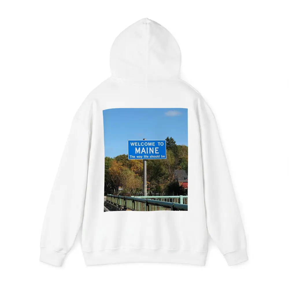 Welcome To Maine Sign Autumn Trees – Hoodies