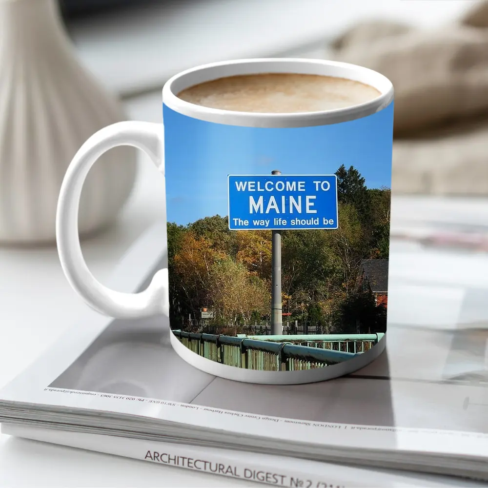 Welcome To Maine Sign Autumn Trees – Mugs
