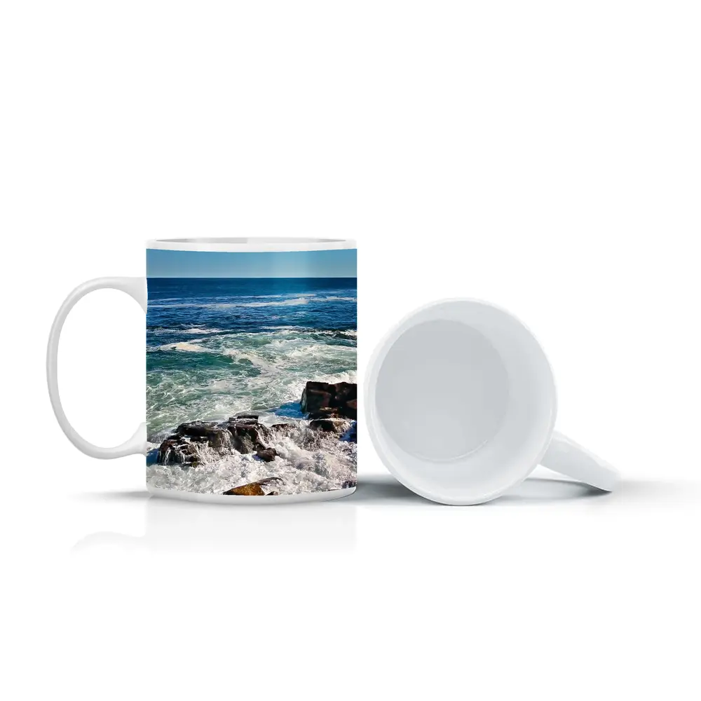 Rocky Shoreline Waves Crashing Blue Ocean – Mugs