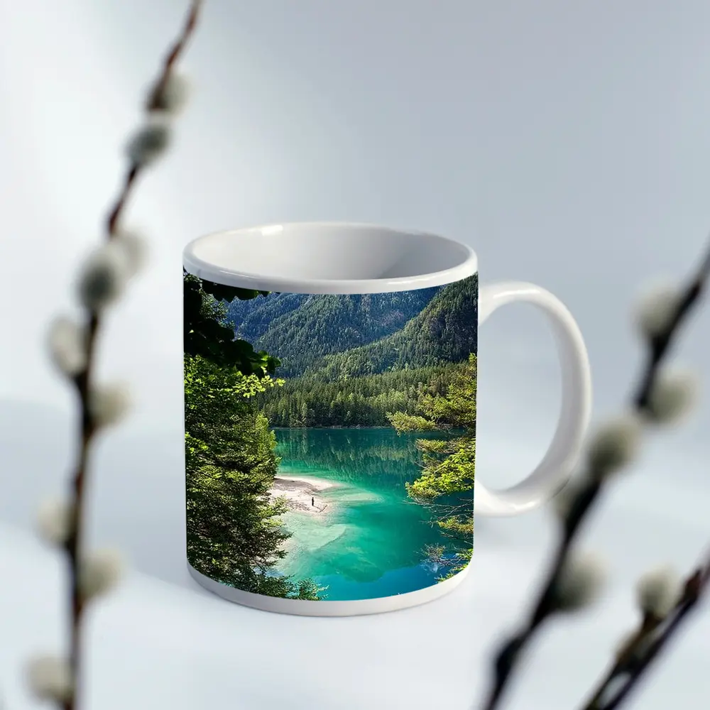 Turquoise Alpine Lake Mountain Forest View – Mugs