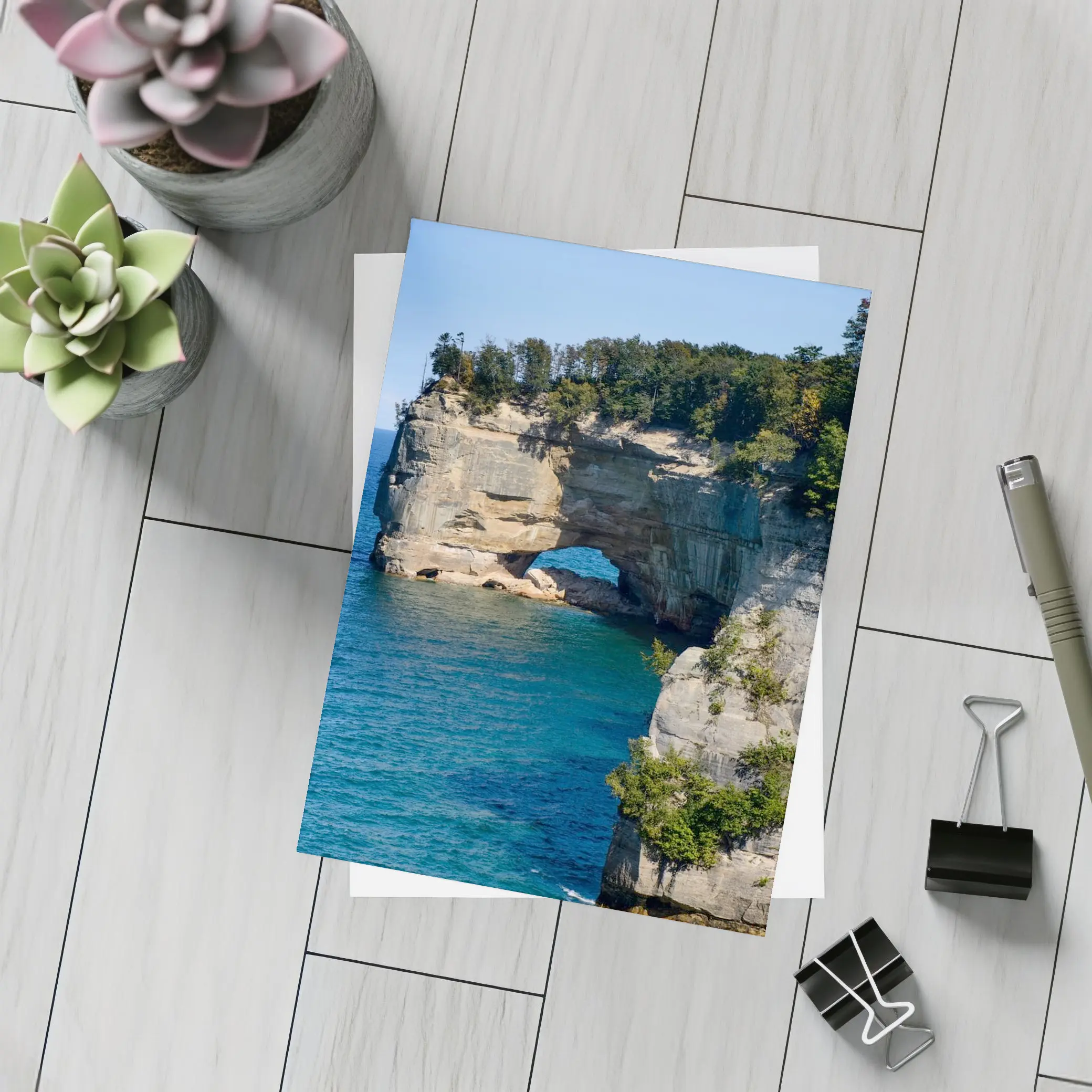 Pictured Rocks Arch Cliffs Lake Superior – Postcards