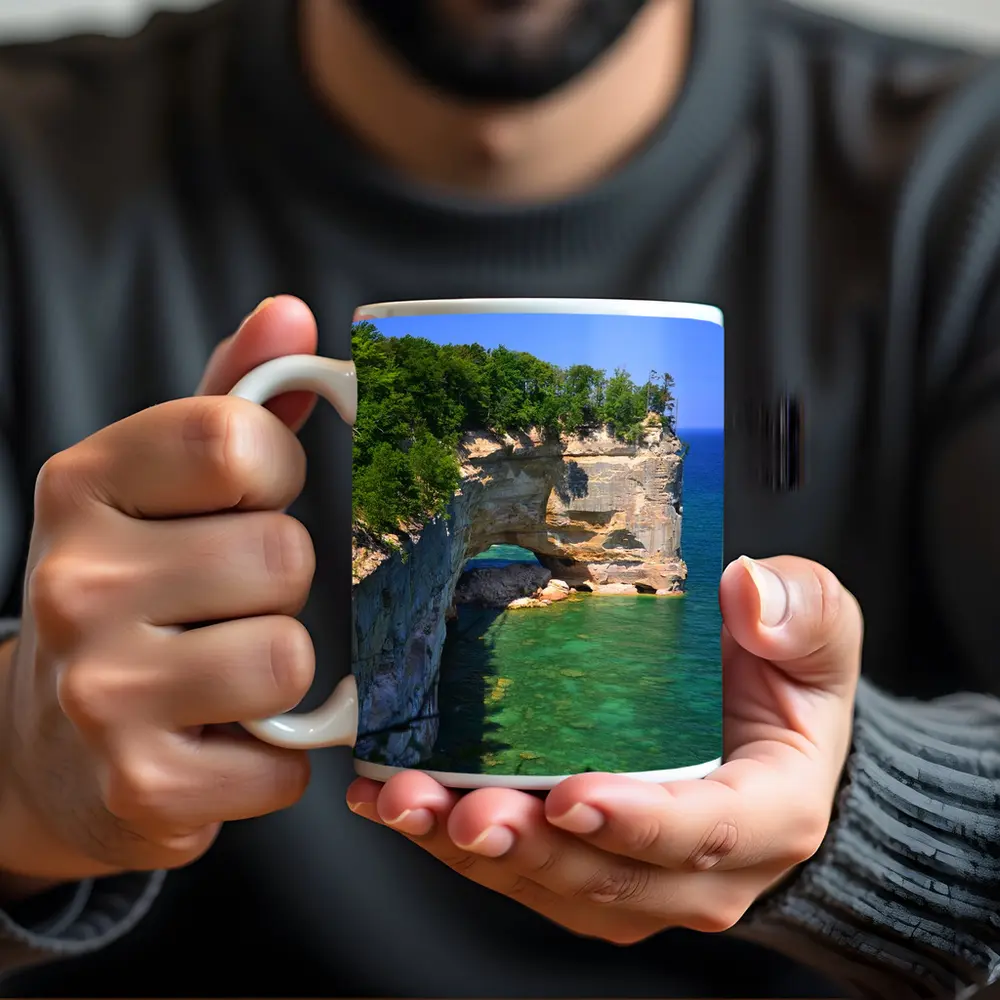 Pictured Rocks Arch Over Turquoise Lake Superior – Mugs