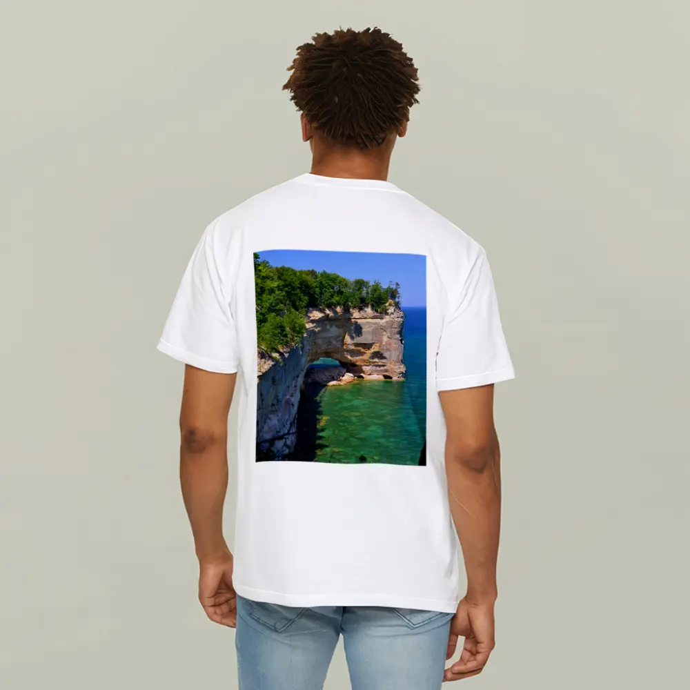 Pictured Rocks Arch Over Turquoise Lake Superior – T-Shirts