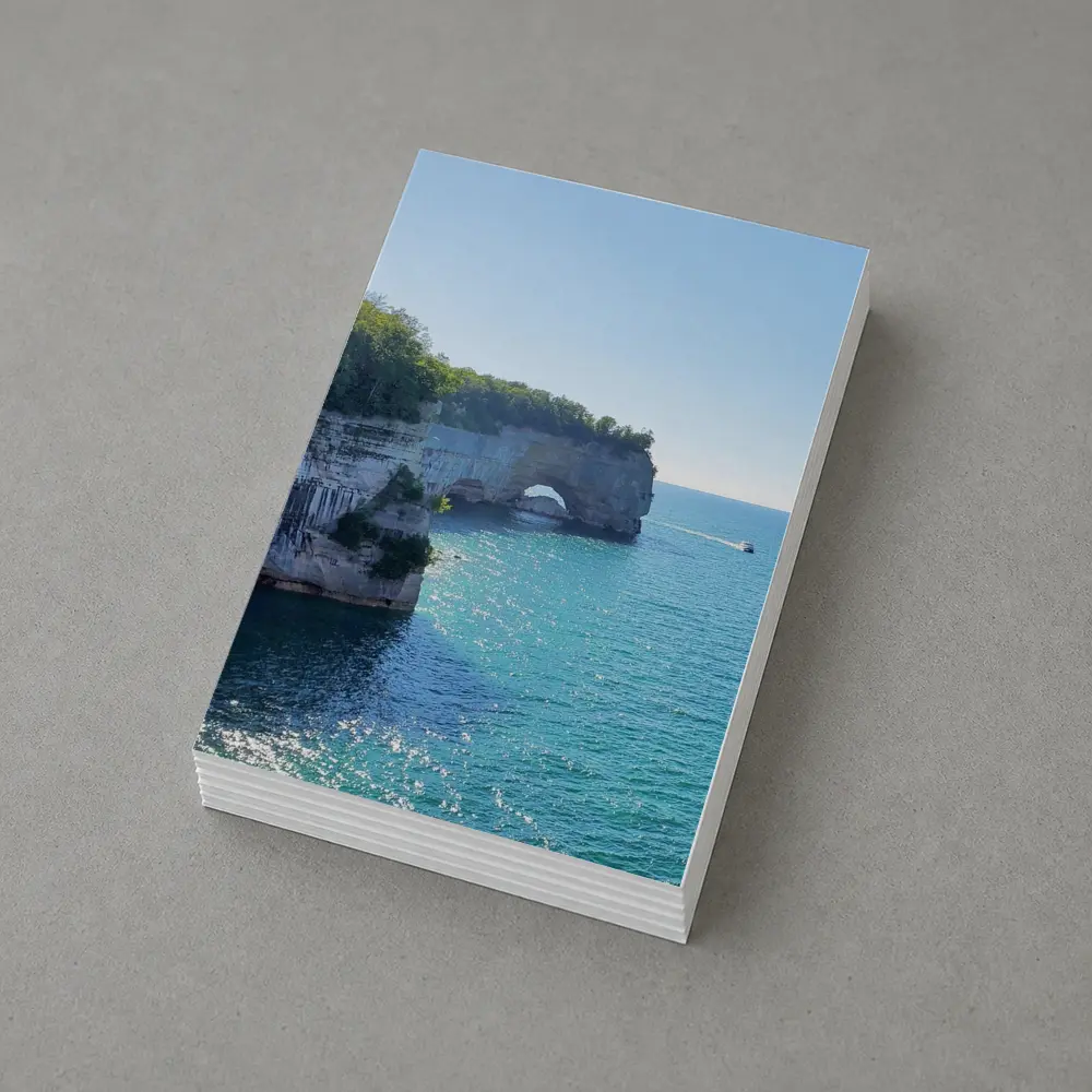 Pictured Rocks Arch Cliffs Lake Superior – Postcards