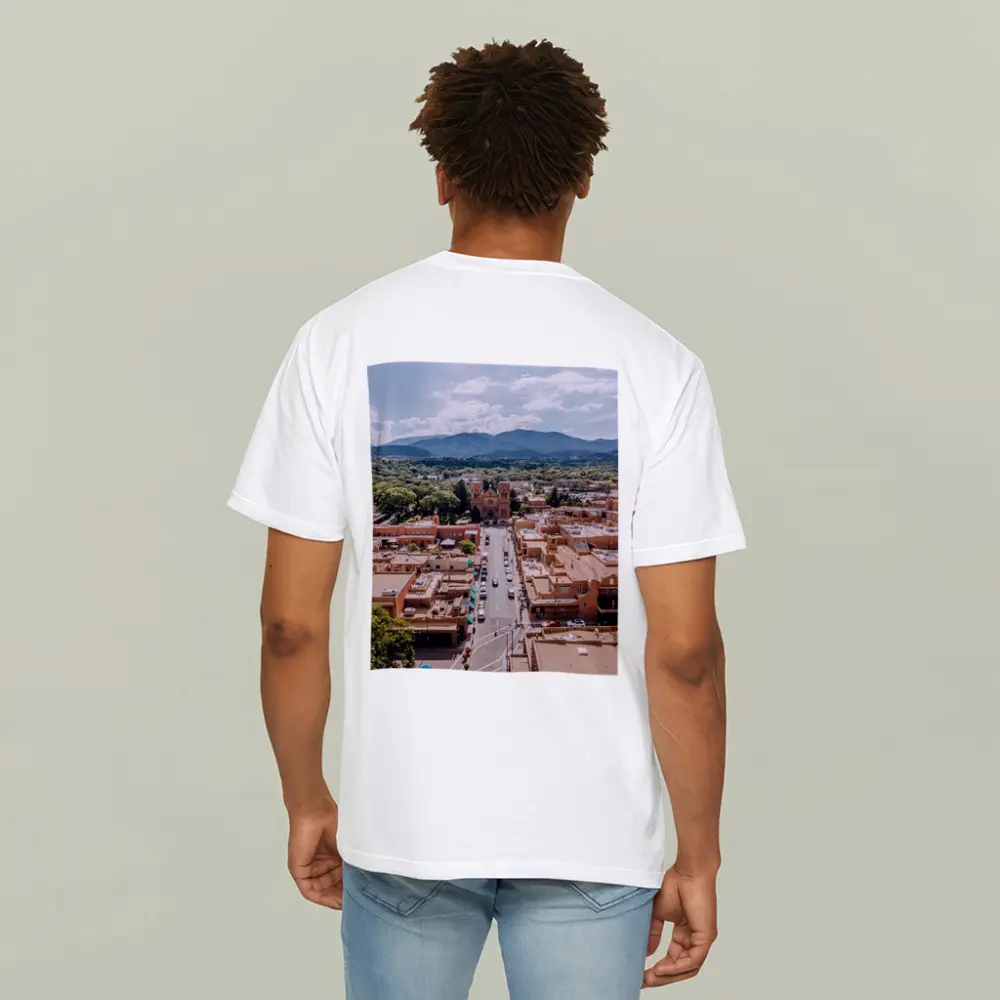 Santa Fe Cathedral Aerial View Mountains – T-Shirts