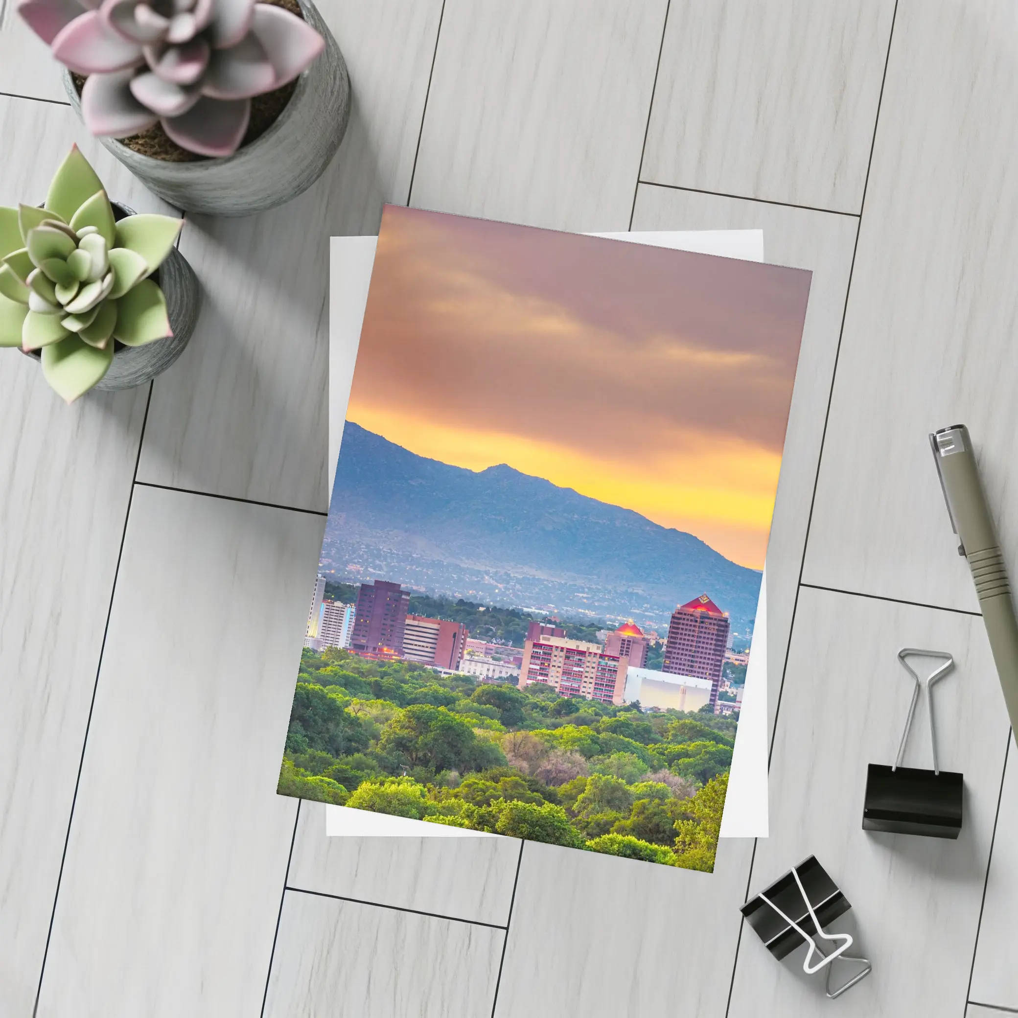 Albuquerque Skyline Sunset Mountain Background – Postcards