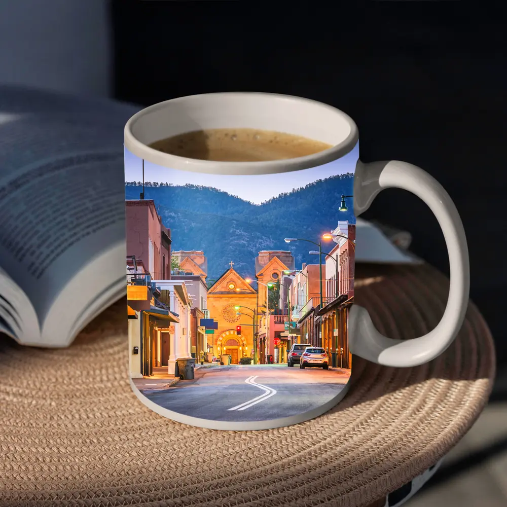 Santa Fe Downtown Street Dusk Adobe Buildings – Mugs