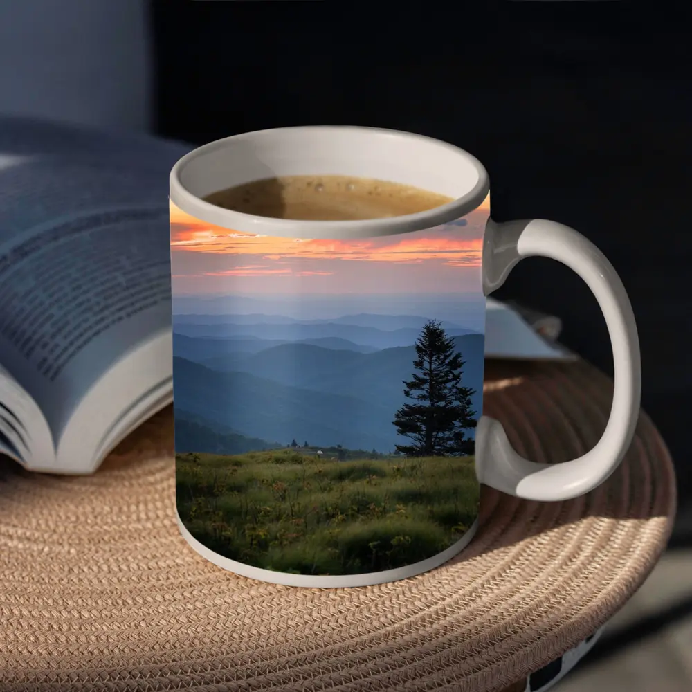 Lone Pine Tree Mountain Sunset Landscape – Mugs
