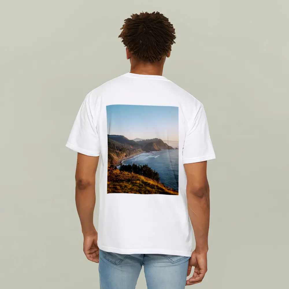 Oregon Coast Cliffs Golden Hour Sunset – T-Shirts