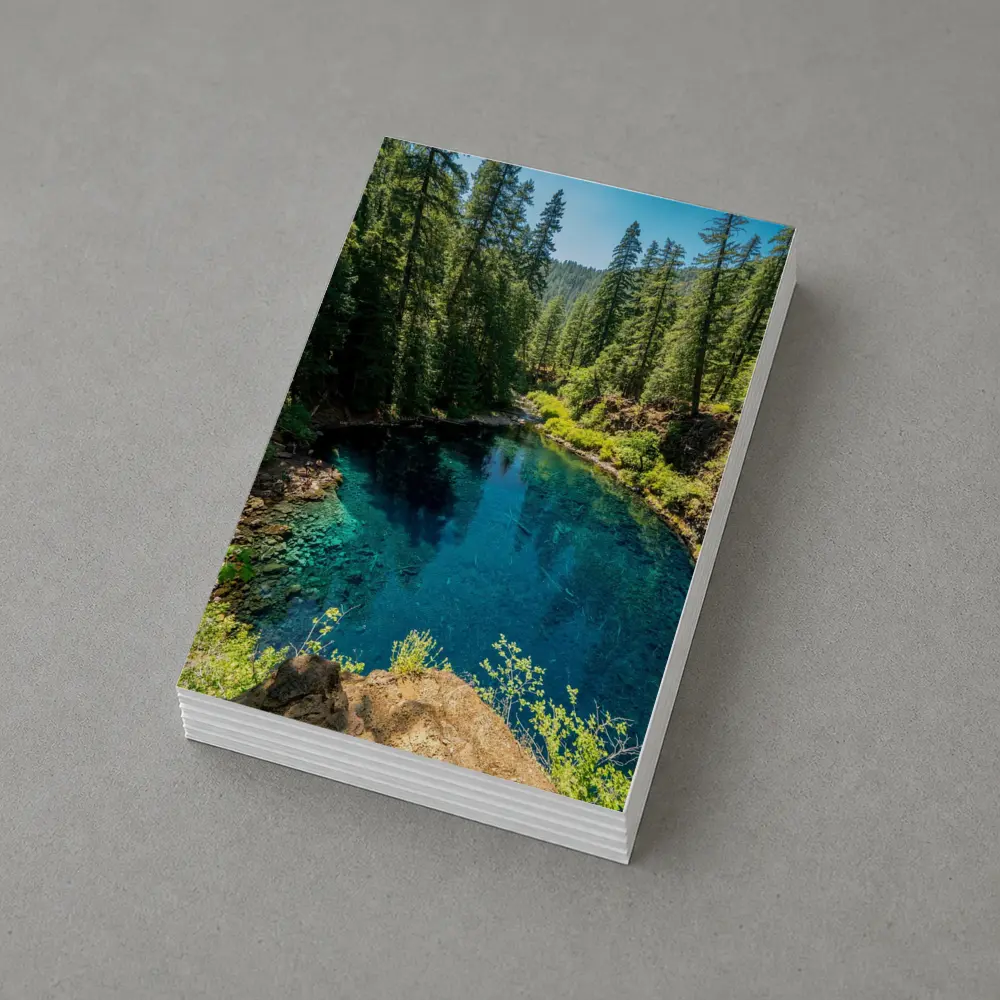 Crystal Blue Forest River Oregon Nature – Postcards