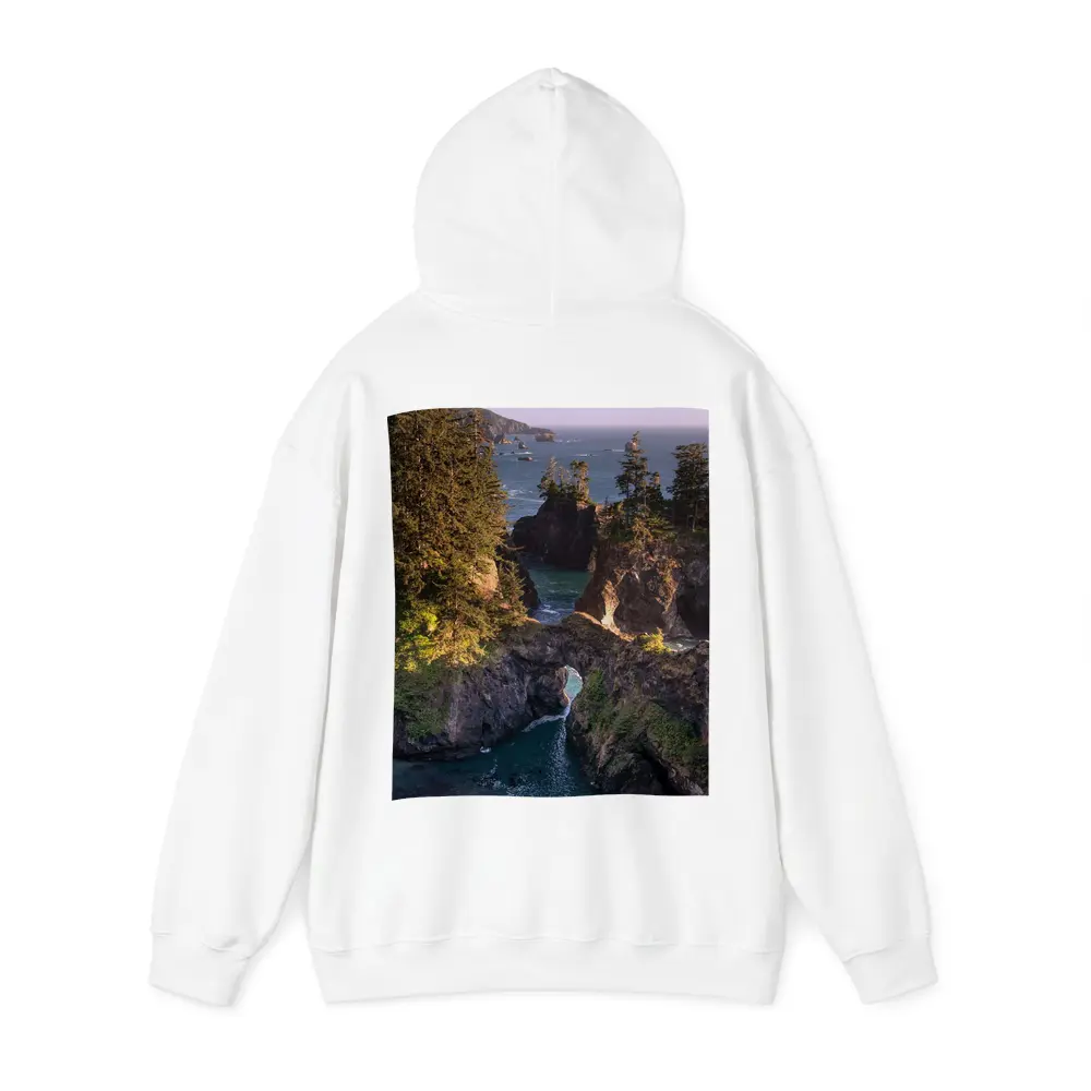 Oregon Coast Rocky Sea Arch Cove – Hoodies