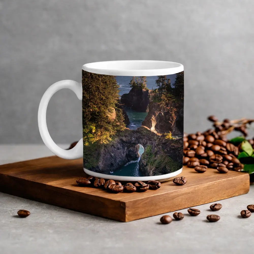 Oregon Coast Rocky Sea Arch Cove – Mugs