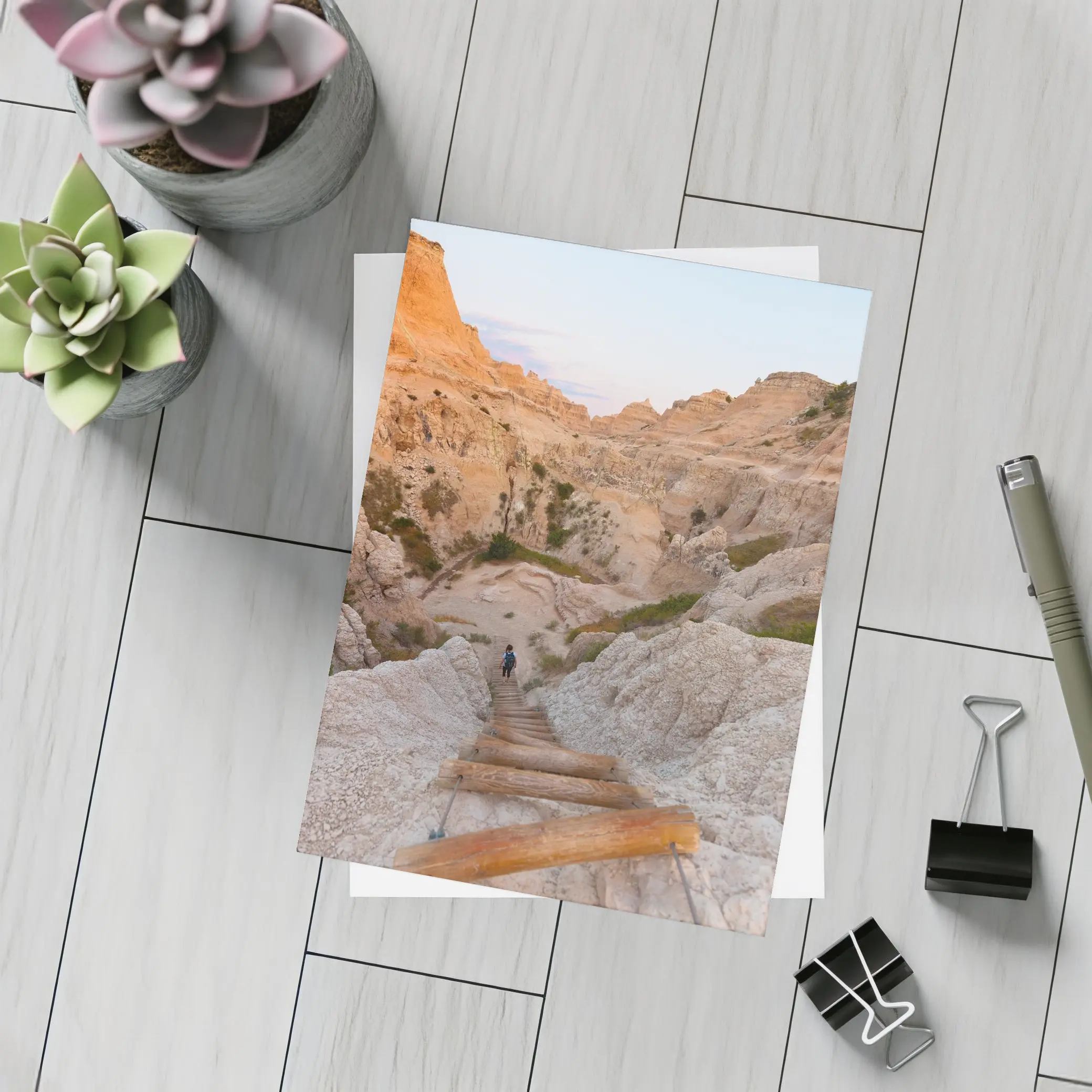 Badlands Canyon Hiker Wooden Ladder Desert – Postcards