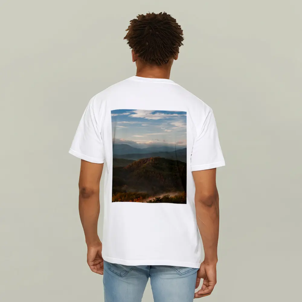 Smoky Mountains Autumn Mist Rolling Hills – T-Shirts