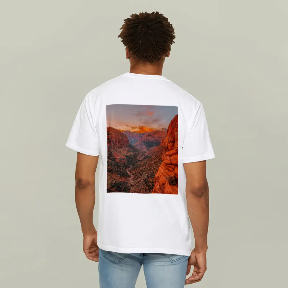 Zion Canyon Sunset Red Rock Overlook – T-Shirts