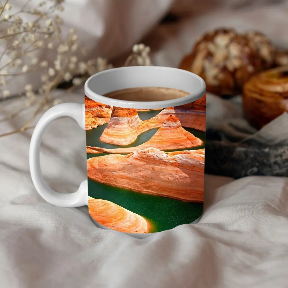 Lake Powell Canyon Red Rock Green Water – Mugs