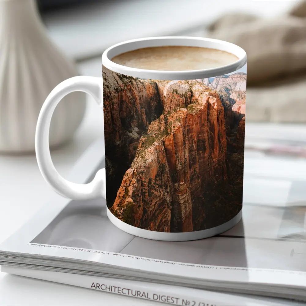 Zion National Park Red Canyon Cliffs – Mugs