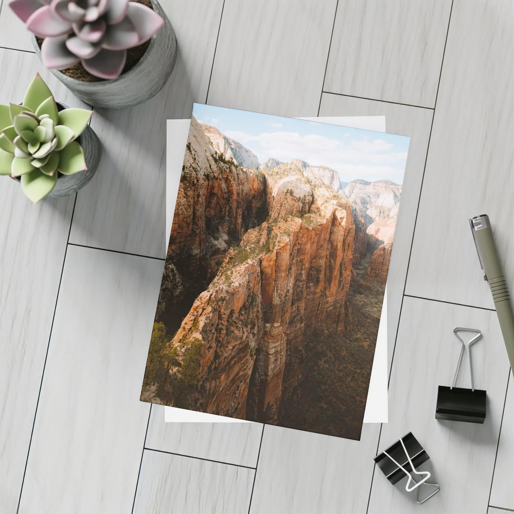 Zion National Park Red Canyon Cliffs – Postcards
