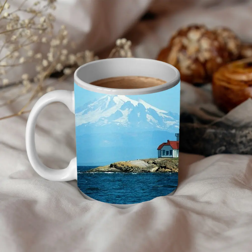 Patos Island Lighthouse Mount Baker Washington – Mugs