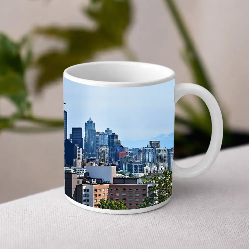 Seattle Space Needle Skyline Mount Rainier – Mugs