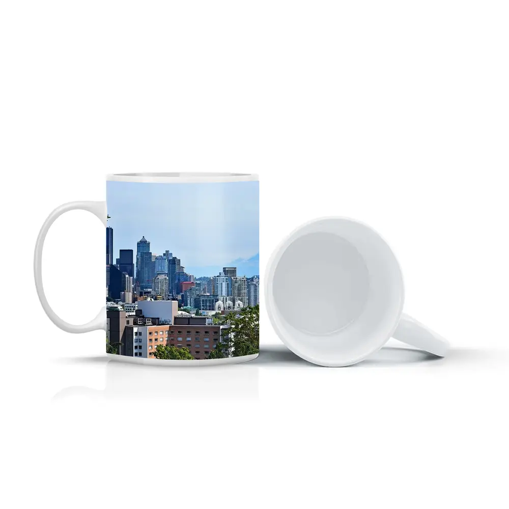 Seattle Space Needle Skyline Mount Rainier – Mugs