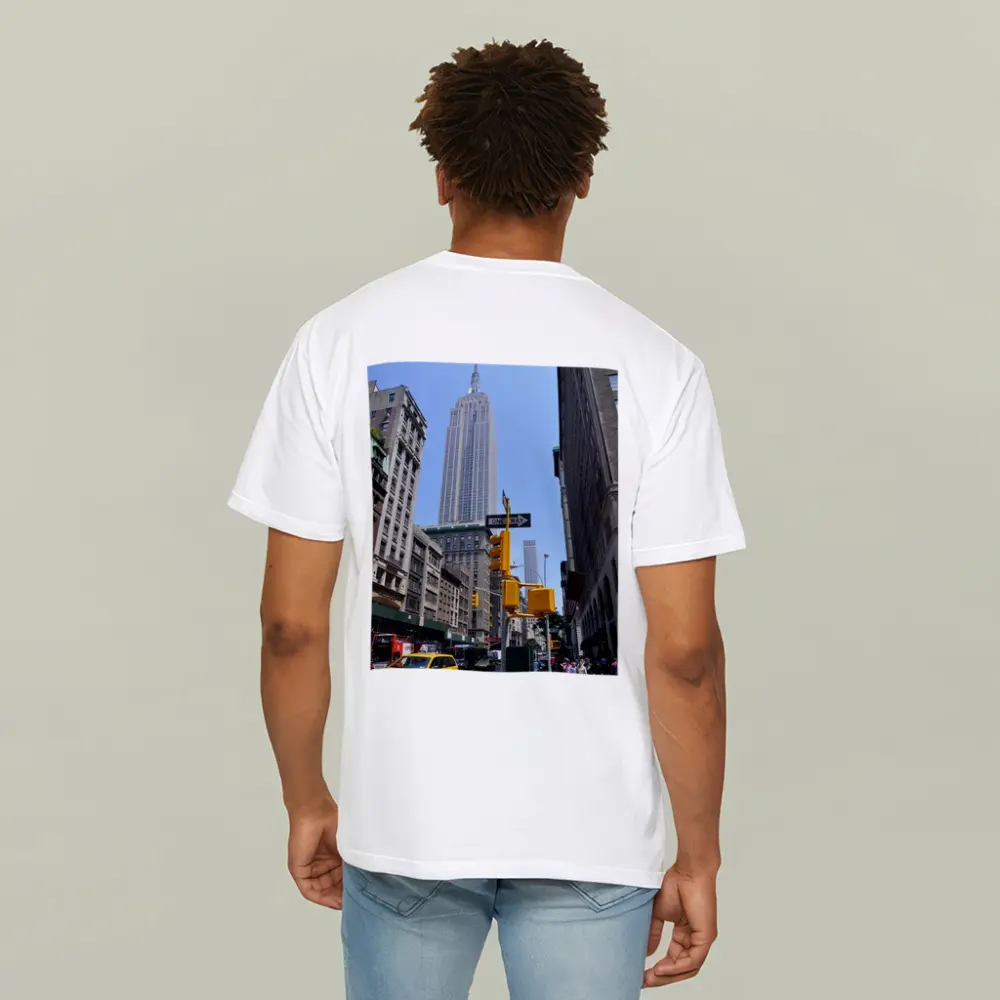 Empire State Building New York City Street – T-Shirts