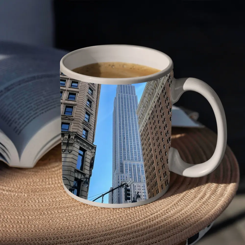 Empire State Building New York City Street View – Mugs