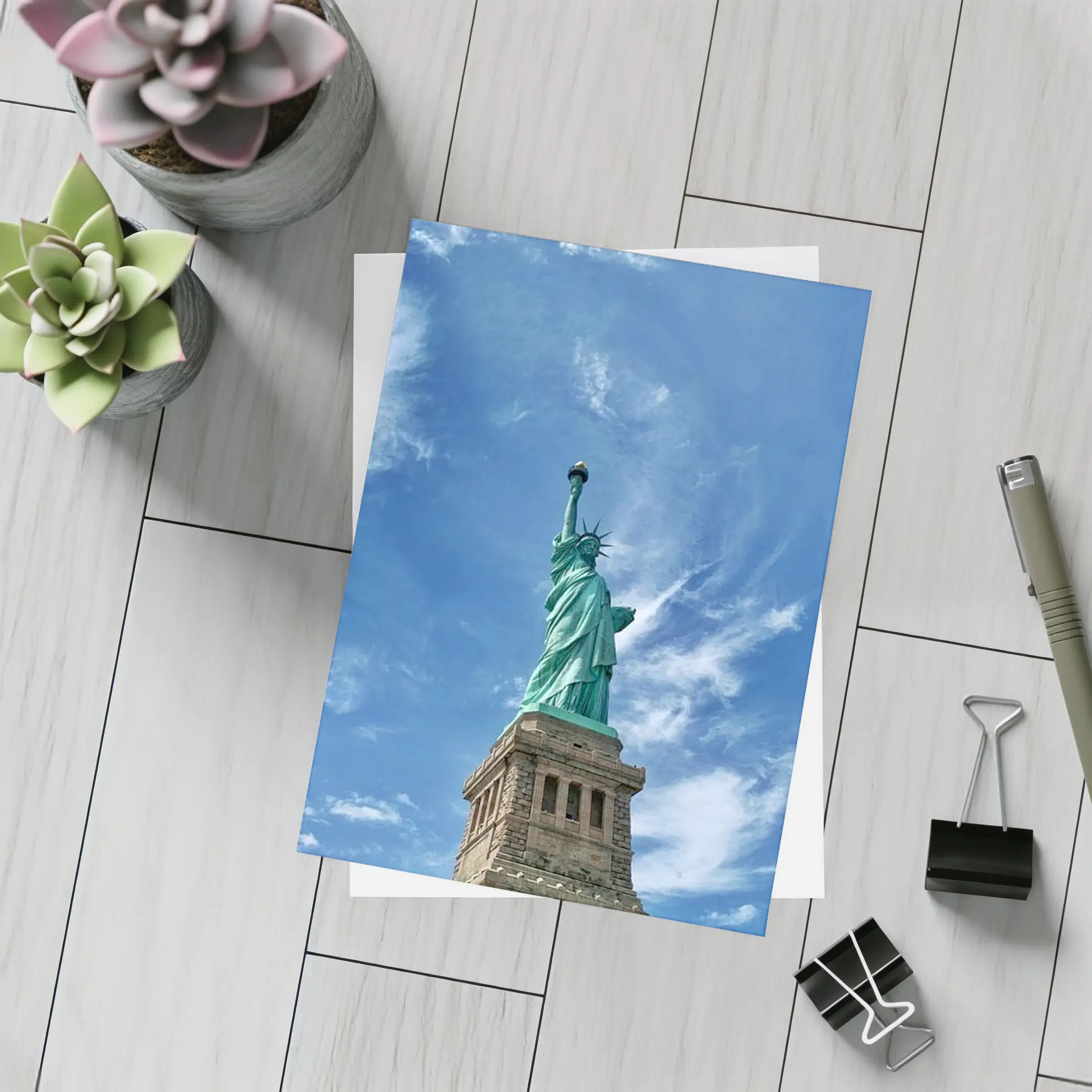 Statue of Liberty Blue Sky New York – Postcards