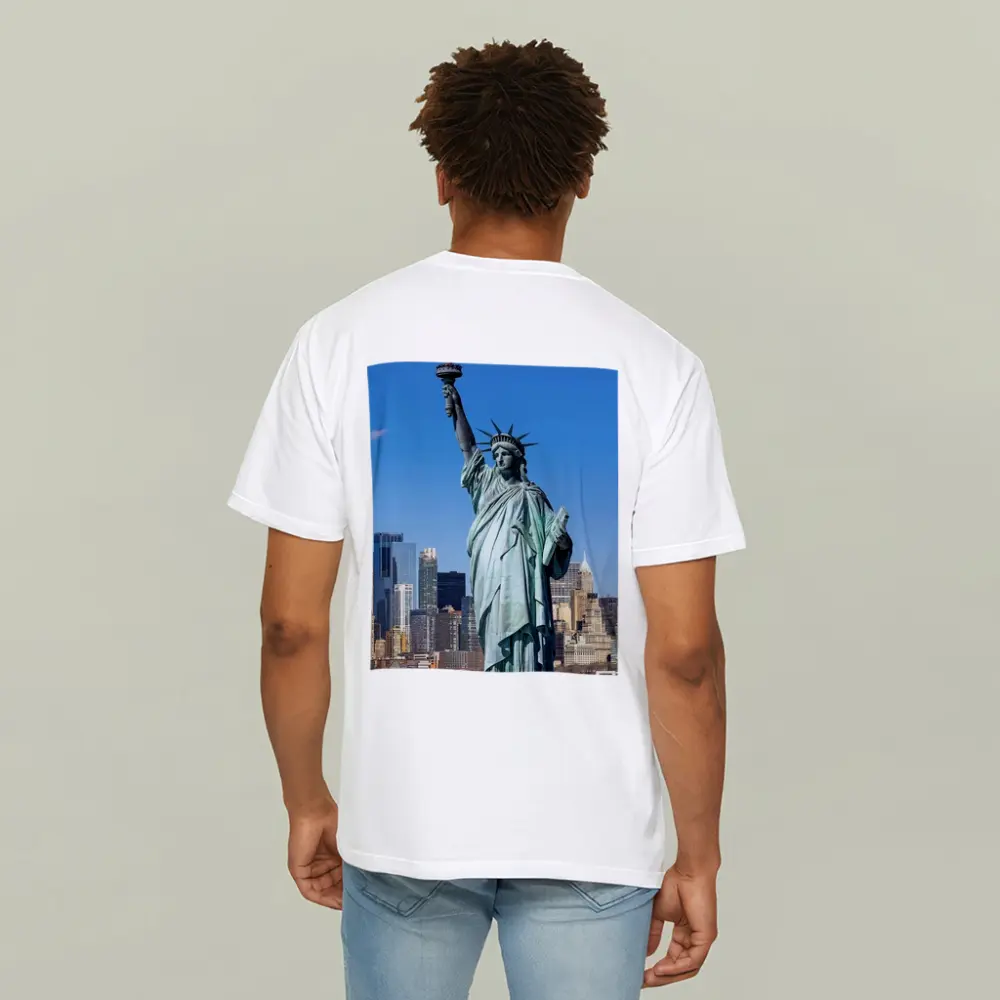 Statue of Liberty New York City Skyline – T-Shirts