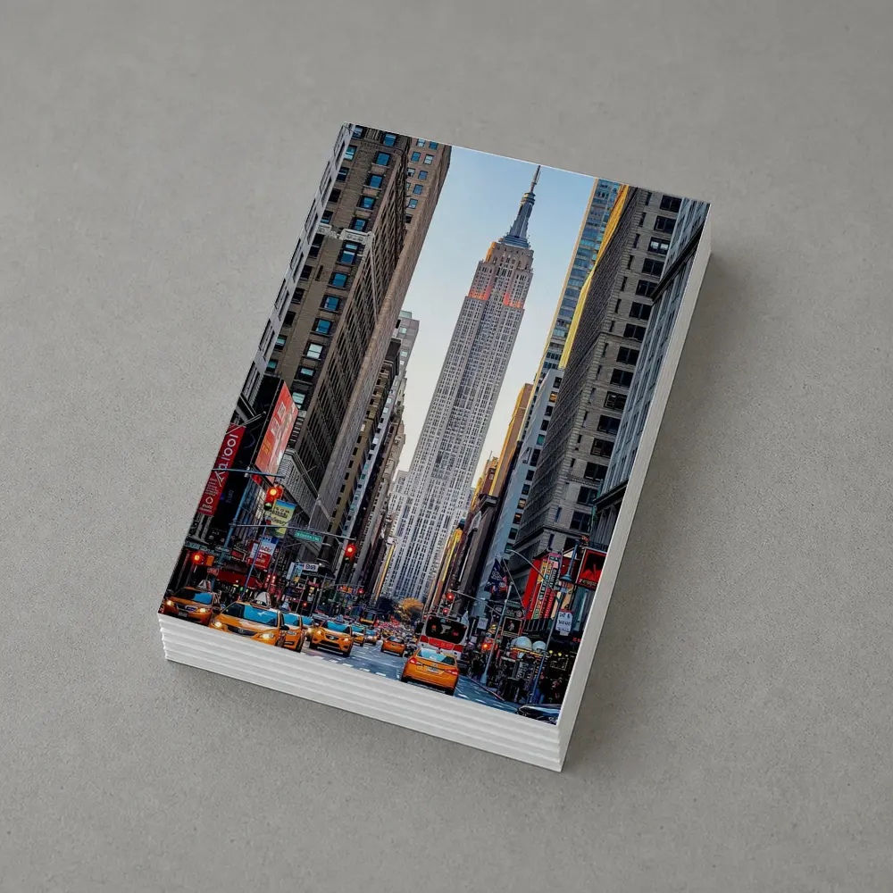 Empire State Building New York City Street – Postcards
